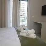 A Casa Di Alessia - Vomero Alto B&B *
