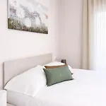 A Casa Di Alessia - Vomero Alto B&B *