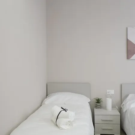 Bed & Breakfast A Casa Di Alessia - Vomero Alto *