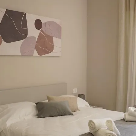 A Casa Di Alessia - Vomero Alto * Napoli