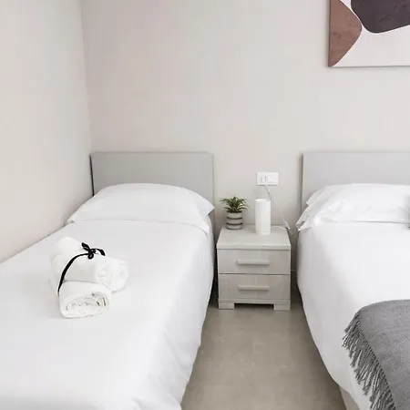 Bed & Breakfast A Casa Di Alessia - Vomero Alto *