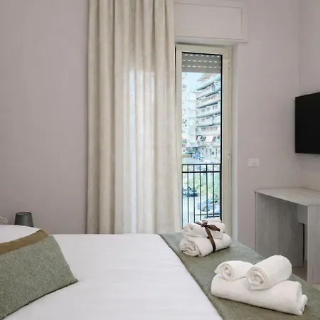A Casa Di Alessia - Vomero Alto * Napoli
