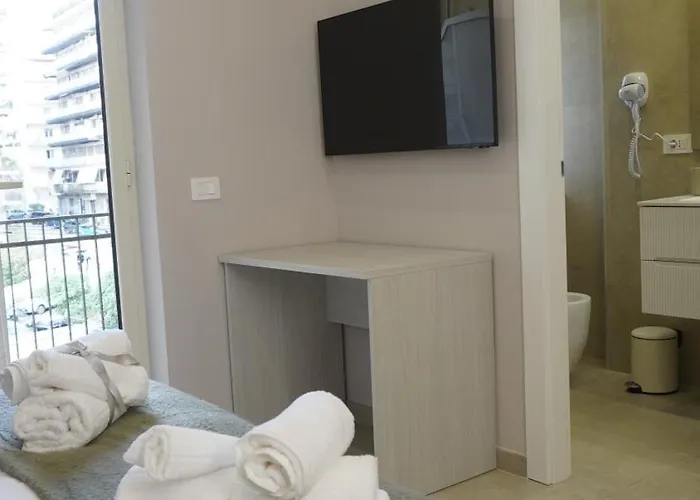 A Casa Di Alessia - Vomero Alto Alojamento de Acomodação e Pequeno-almoço Nápoles